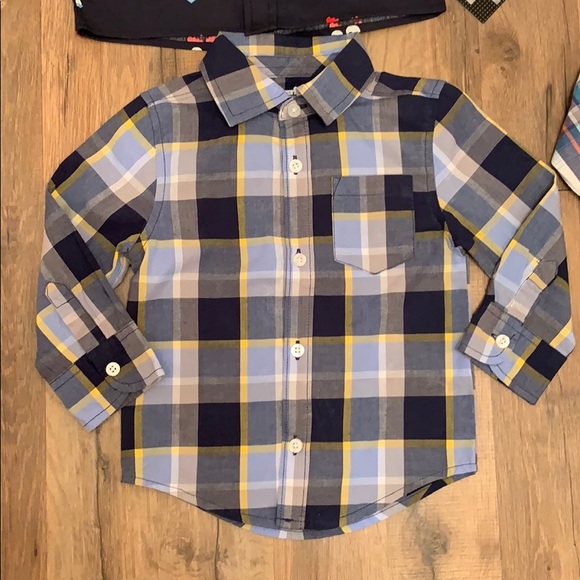 ✨👦🏻 BOYS 24M-2T LONG SLEEVE BUTTON-UP SHIRTS✨ - Picture 3 of 9
